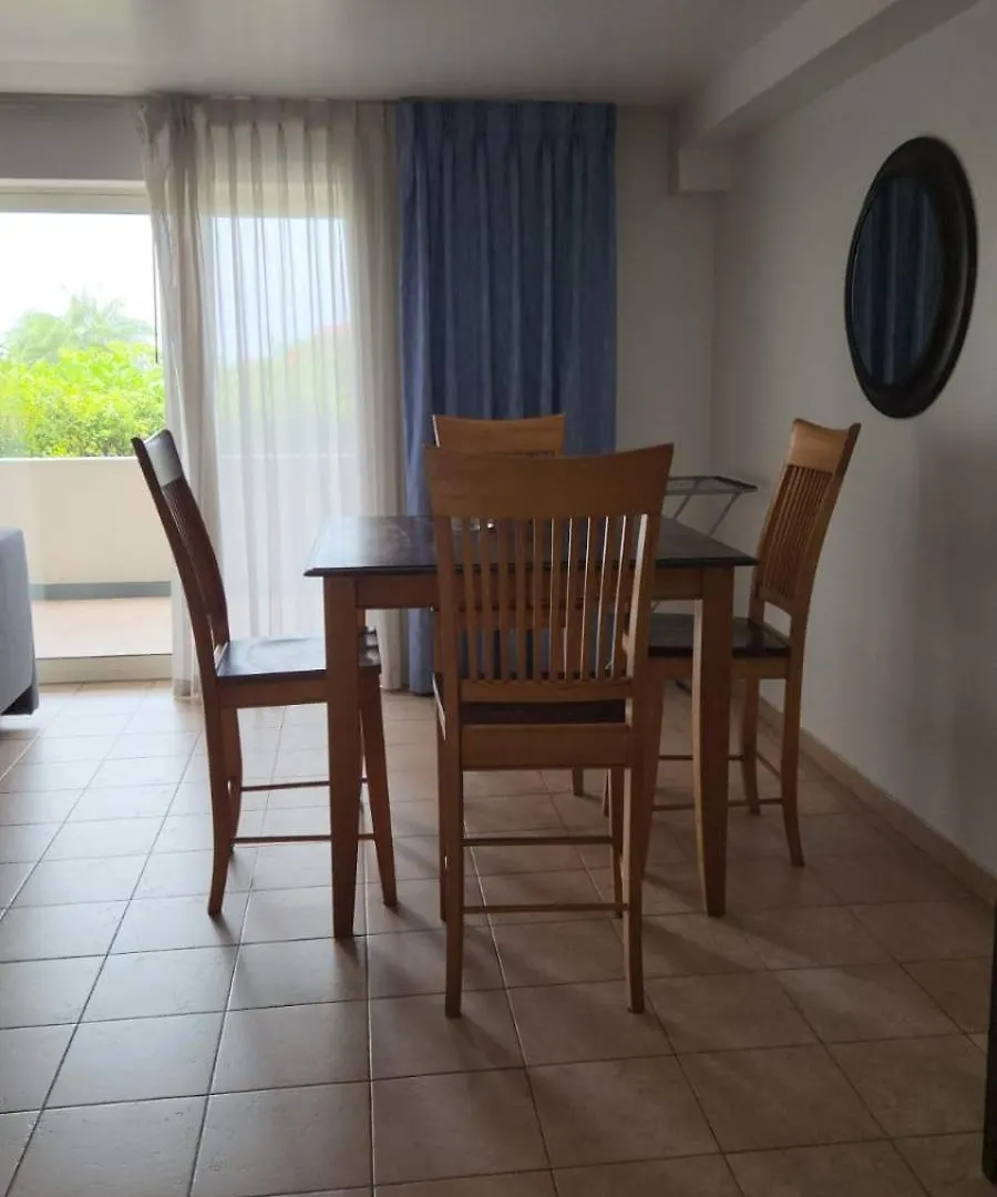 1 Bedroom Apartment With Private Balcony Maho! Maho